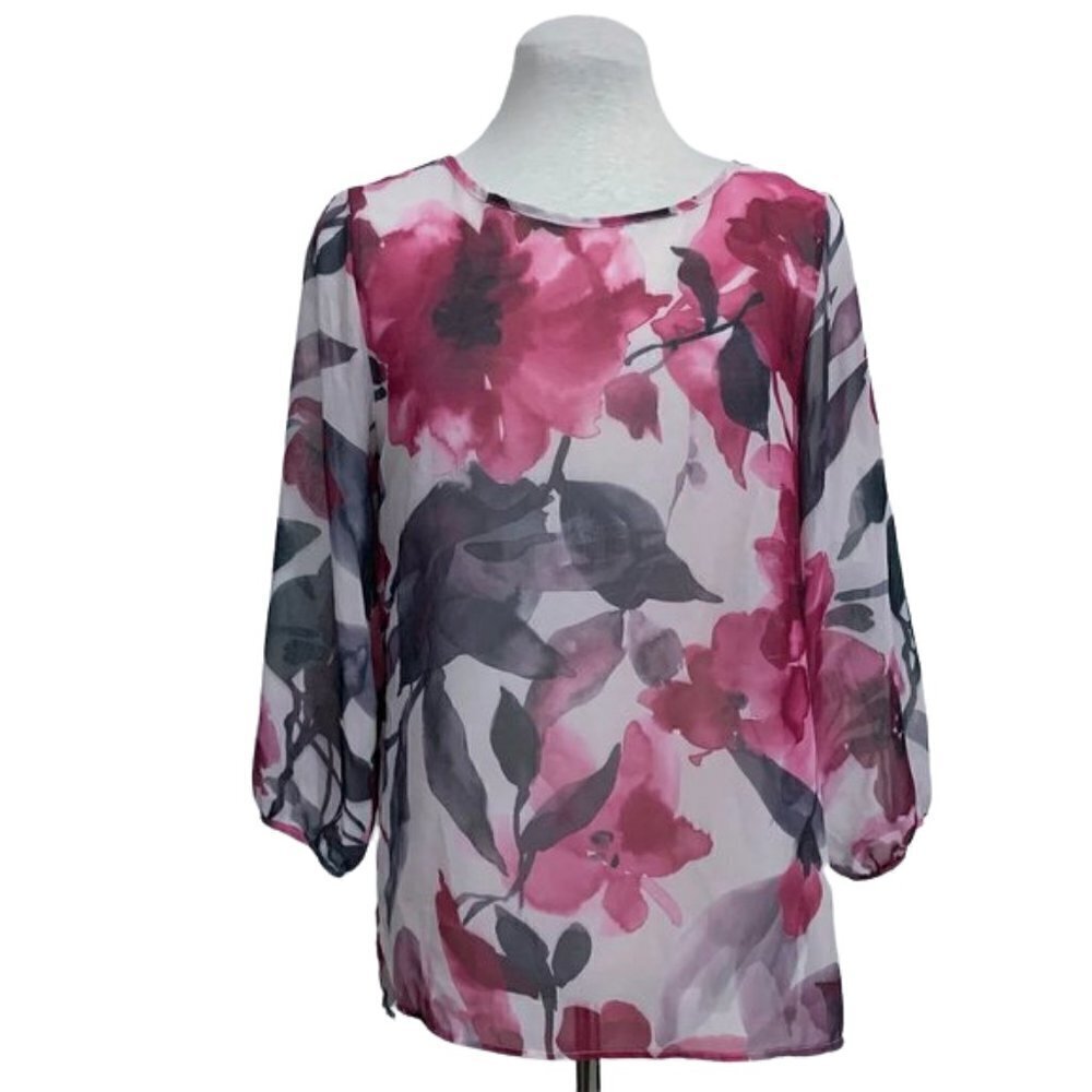 ❤️ 𝅺Sweet Pea by Stacy Frati Sheer Floral Print Top